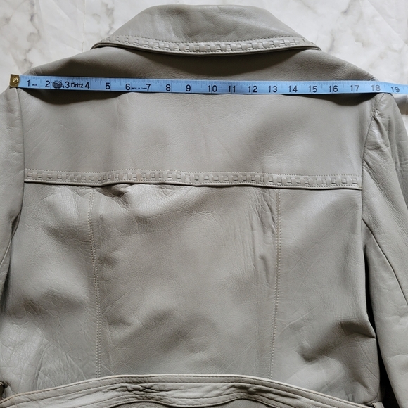 Vintage Grey Leather Belted Trench Coat 24K by Dan di Modes - Picture 11 of 16